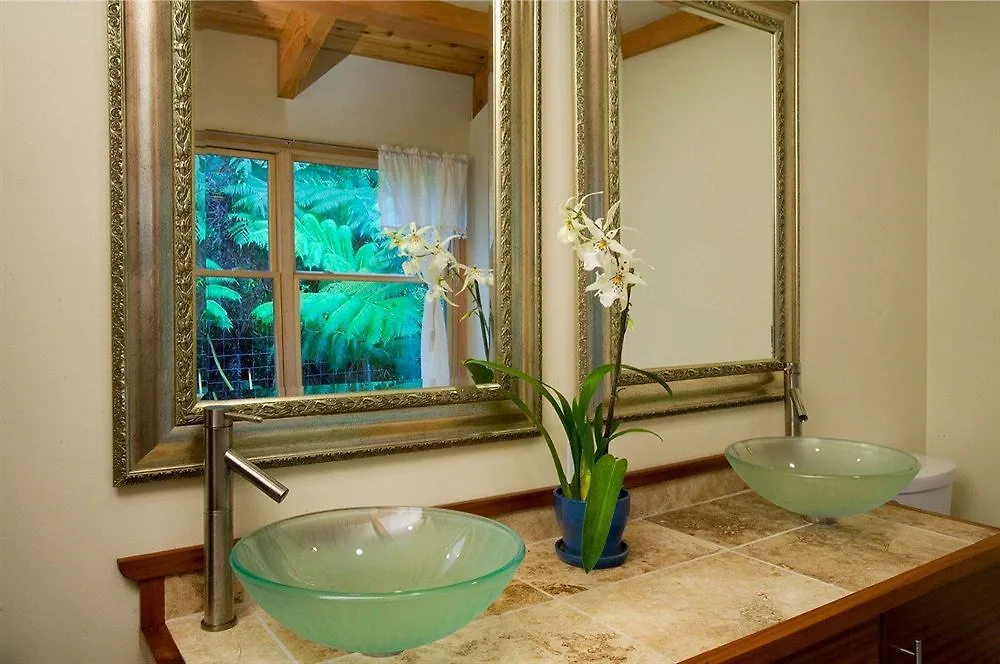 **** Guest house At The Craters Edge (Adults Only) Hotel Volcano United States